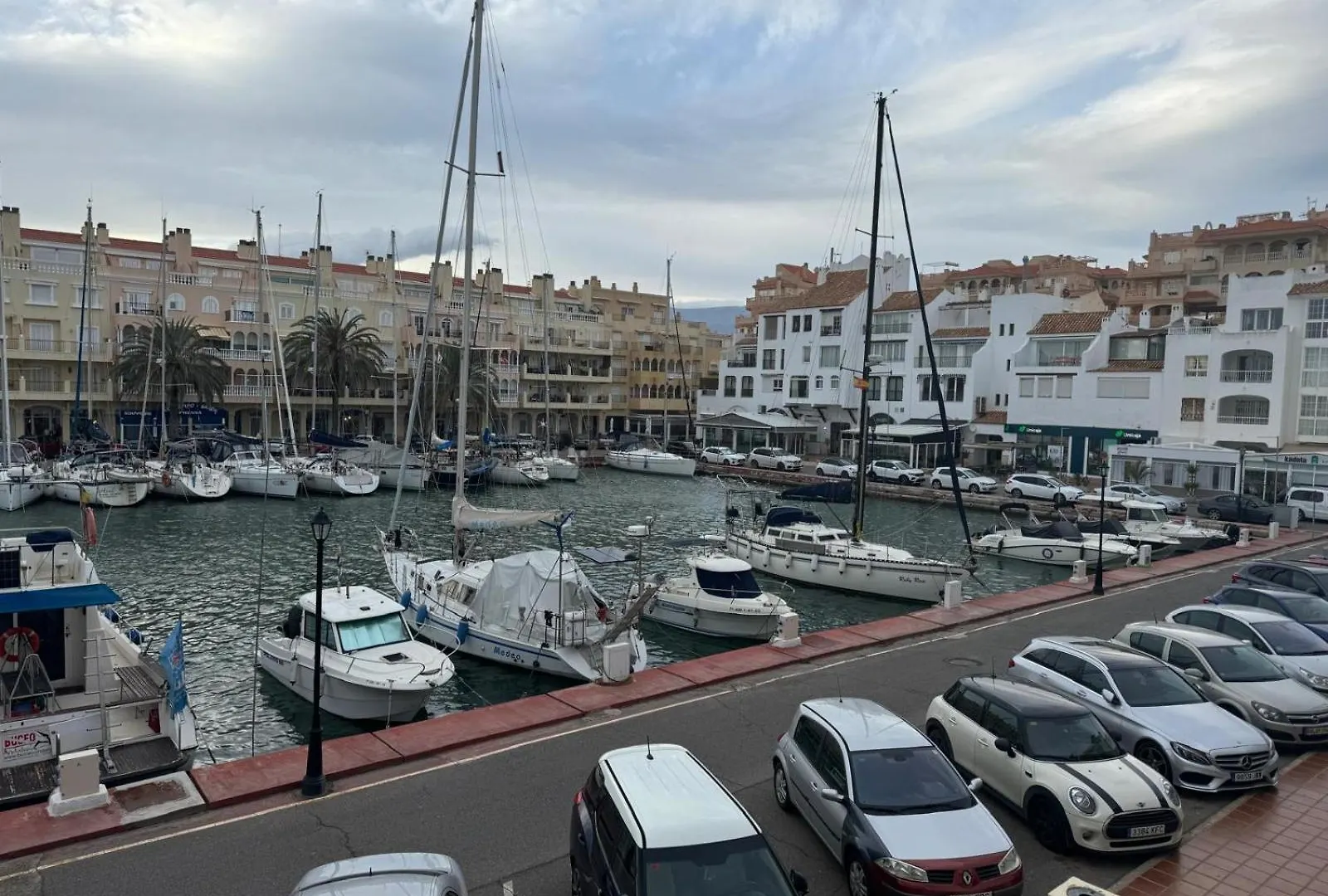 Cuzy Sunset Apartman Almerimar