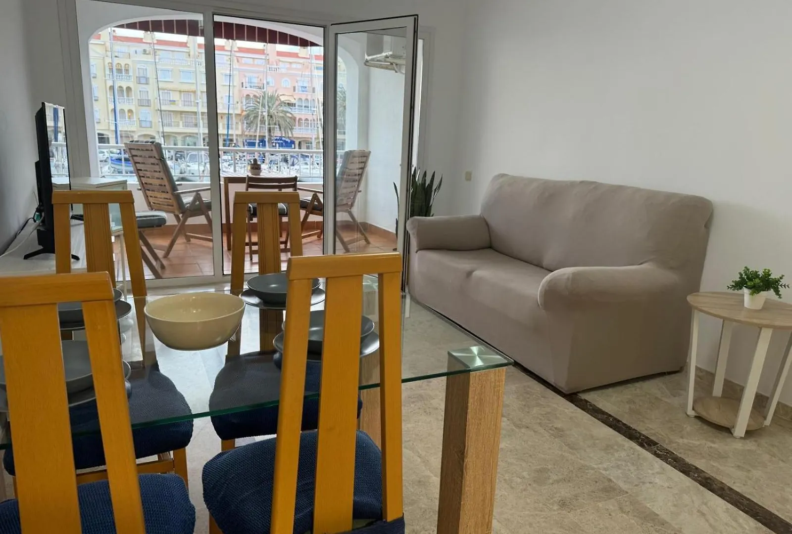 Cuzy Sunset Apartment Almerimar
